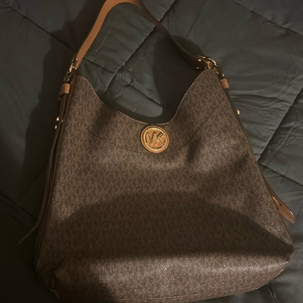 Michael Kors purse